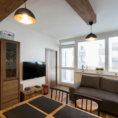 Apartment Stylish Centrally Located 1br With Parking Bratislava