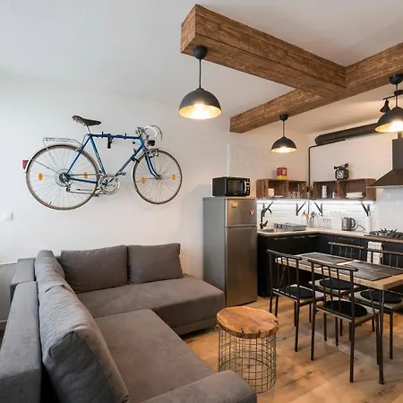 Stylish Centrally Located 1br With Parking * Bratislava
